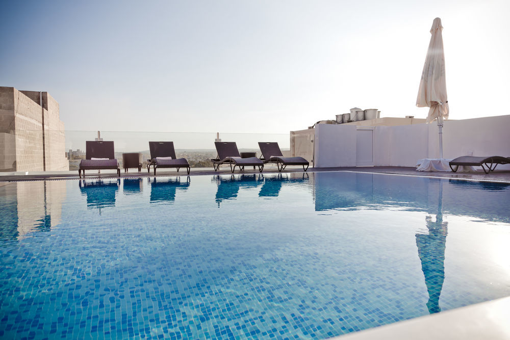 Labranda Rocca Nettuno Suites Sliema Exterior photo