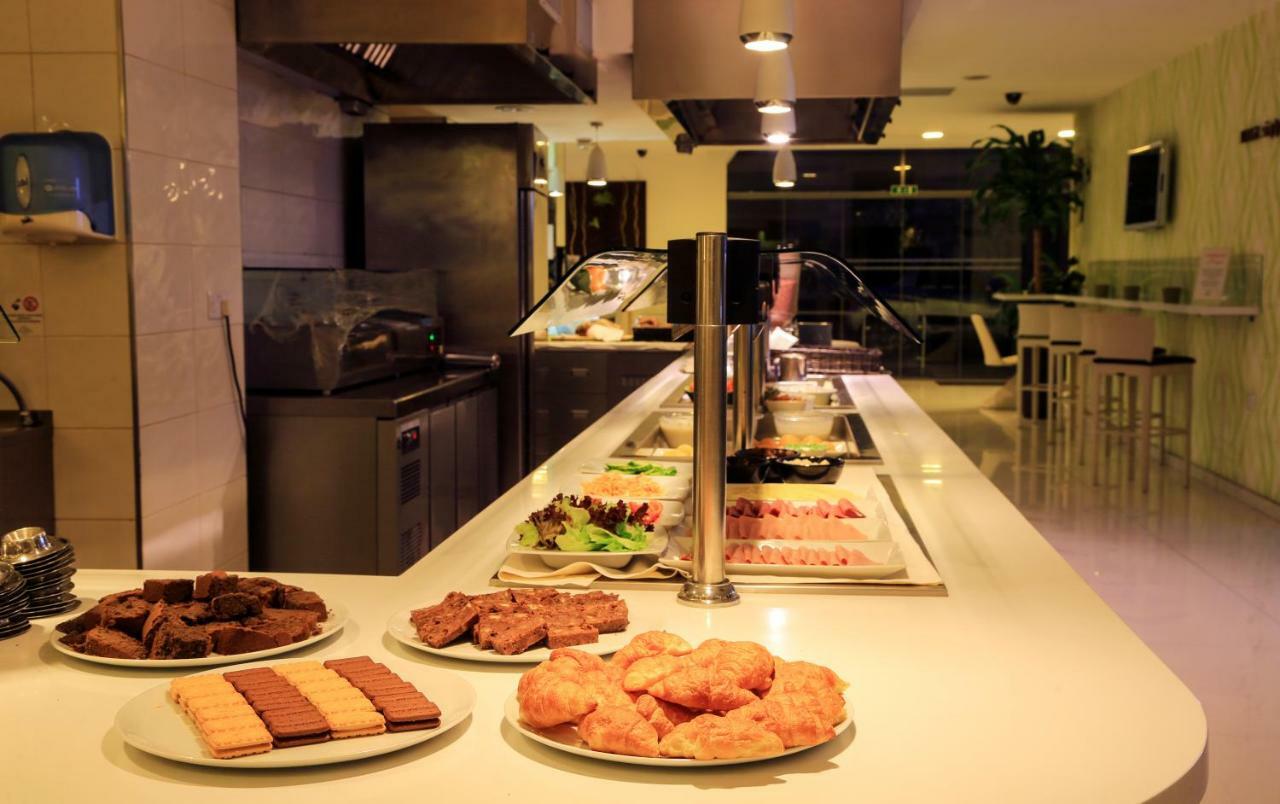 Labranda Rocca Nettuno Suites Sliema Exterior photo